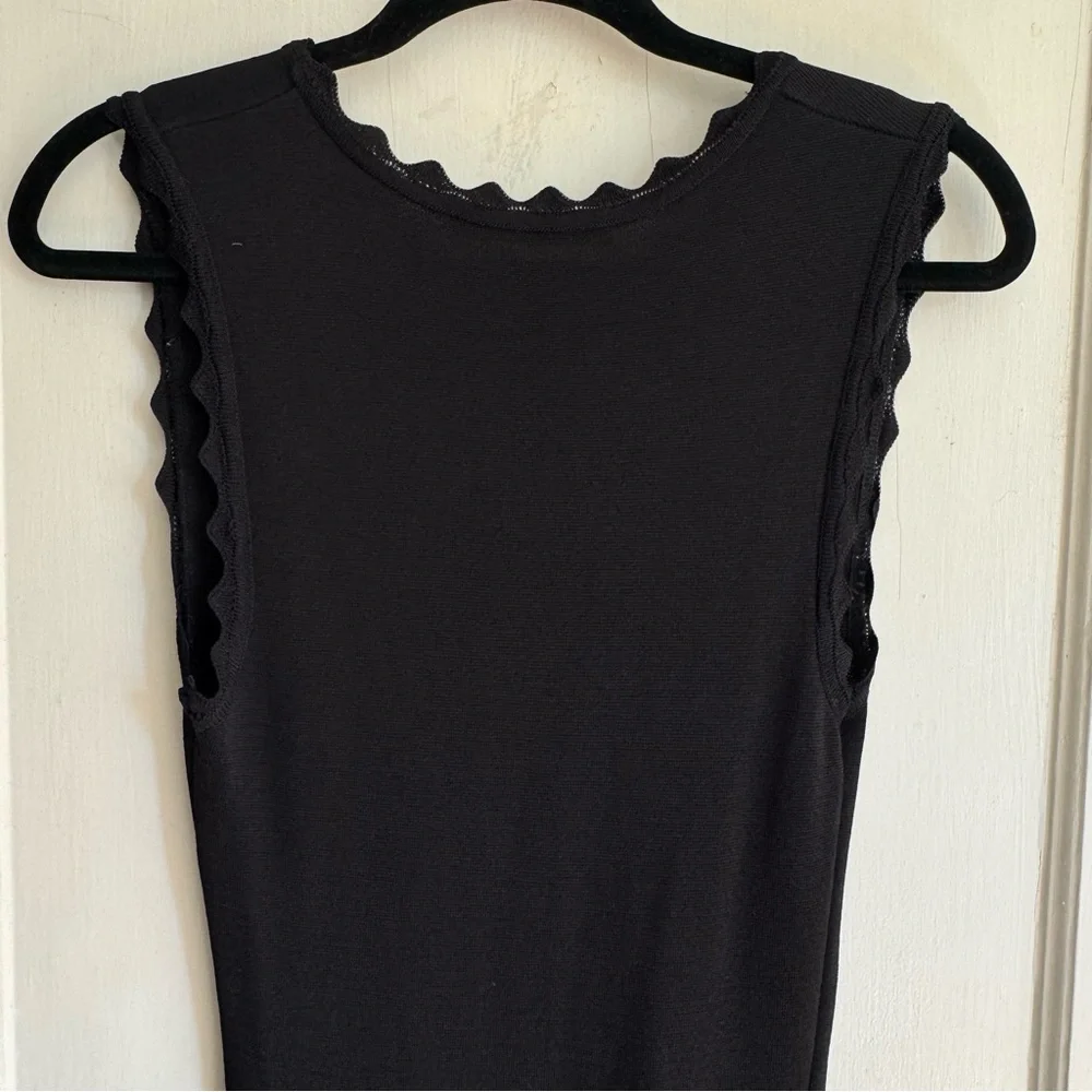 Zara Scalloped Knit Sleeveless Bodycon Midi Dress - Picture 4 of 10